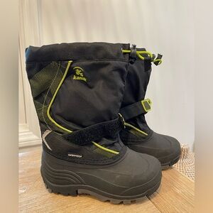 Kamik kids snow boots